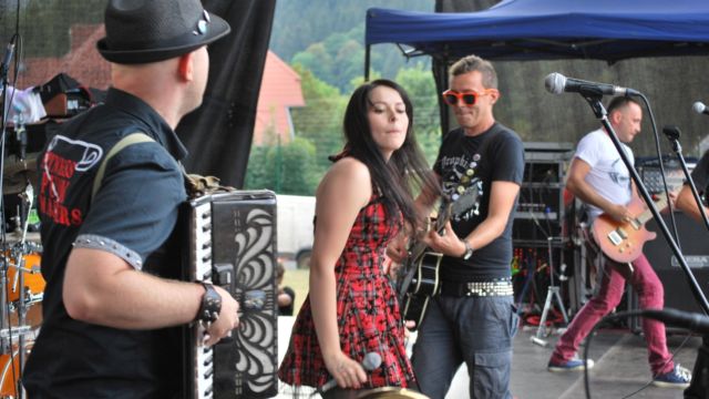 Nagłośnienie przez BobSound koncertu Leniwca, stadion miejski w Szklarskiej Porębie Nagłośnienie przez BobSound koncertu Leniwca, stadion miejski w Szklarskiej Porębie