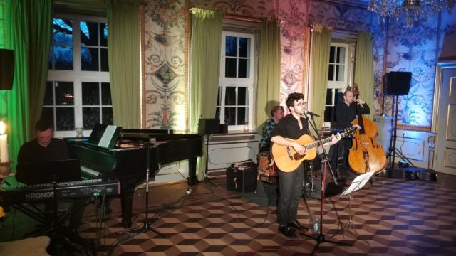 Nagłośnienie i oświetlenie przez BobSound koncertu João de Sousa, Staniszów, 2019 r. Nagłośnienie i oświetlenie Staniszów - João de Sousa