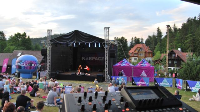 Nagłośnienie BobSound podczas festiwalu "Kabaretki" , Karpacz, 2019 r. Nagłośnienie BobSound podczas festiwalu "Kabaretki" , Karpacz, 2019 r.